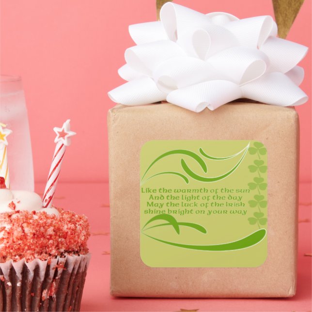 Ändern der Hintergrundfarbe Irish Segen Quadratischer Aufkleber (Party)