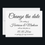 Ändern des Datums, der Skripthochzeit<br><div class="desc">Ändern Sie die Date,  Save the Date,  klassisch elegante benutzerdefinierte Skript Calligraphy Wedding Announcement Card. Schwarz und Weiß</div>