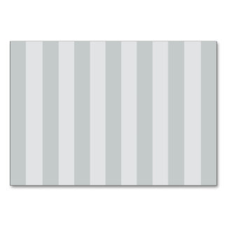 Ändern Sie graue Streifen in eine beliebige Farbe. Tischnummer