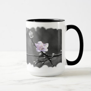 Andeutung der rosa Kirschblüte Tasse