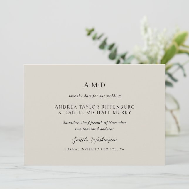 Andrea Beige Elegant Wedding Save The Date (Stehend Vorderseite)