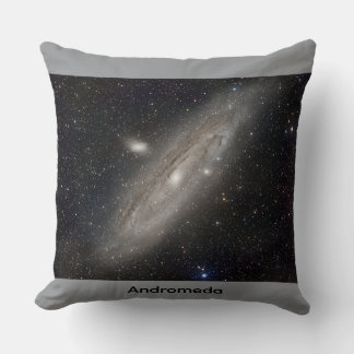 Andromeda Throw Pillow Kissen