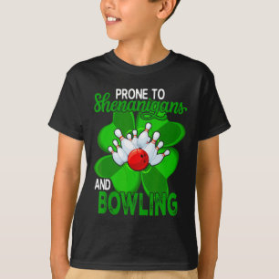 Anfällig für Shenanigans und Bowling St. Patrick's T-Shirt