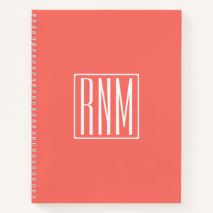 Anfang Monogramm Weiß auf Koralle Notizbuch