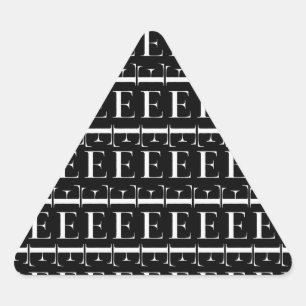 Anfangsbuchstaben E Dreieckiger Aufkleber