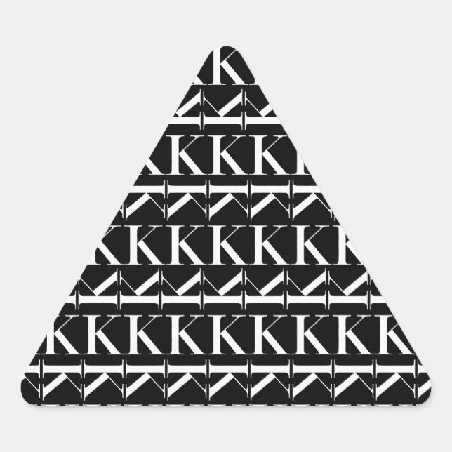 Anfangsbuchstaben K Dreieckiger Aufkleber (Vorderseite)