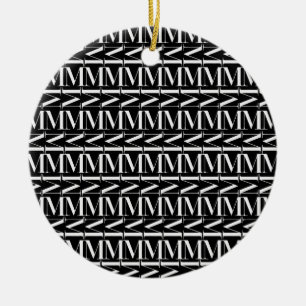 Anfangsbuchstaben M Keramikornament