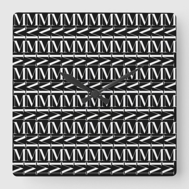 Anfangsbuchstaben M Quadratische Wanduhr (Vorderseite)