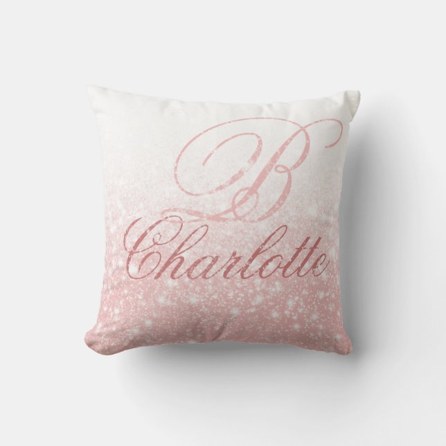 Anfangsname des Girly Blush Pink Monogramm Kissen (Vorderseite)