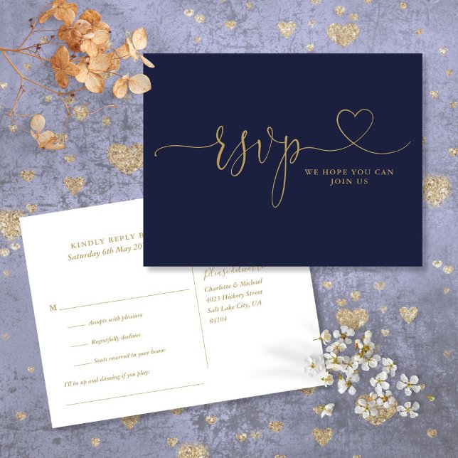 Anfrage für Herz-Script-Navy-Blue und Gold-Song Einladungspostkarte (Heart Script Navy Blue And Gold Song Request Invitation Postcard)
