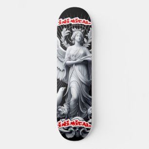 Angel auf der Basis von Inimiktoren Skateboard
