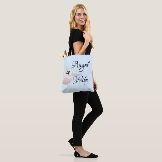 Angel Ehefrau Tote Bag (Am Model)