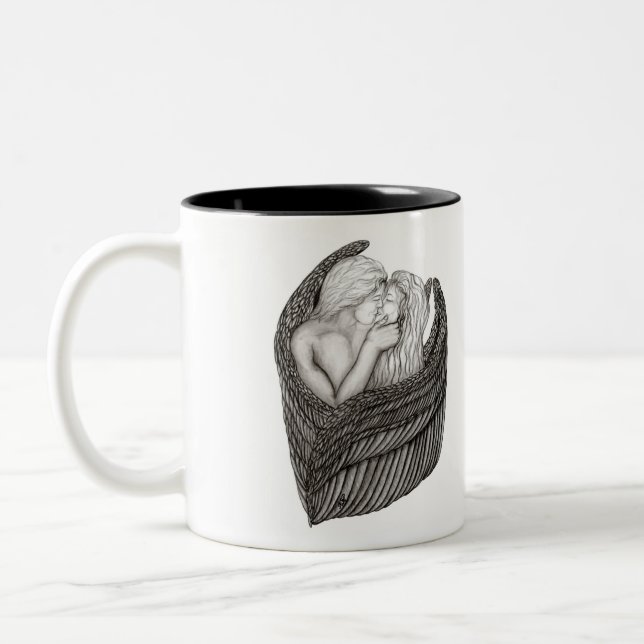 Angels Kissing , Schwarz-Weiß-Design Zweifarbige Tasse (Links)