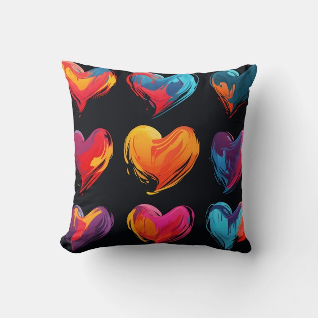 Angemalte Herzen auf schwarzem Hintergrund Kissen (Vorderseite)
