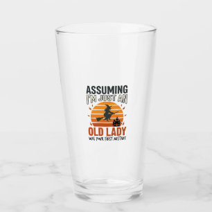 Angenommen, ich bin nur eine alte Hexen-Dame Hallo Glas