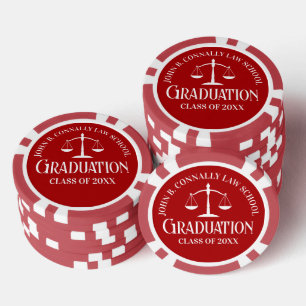 Angepasste rote Abschlussfeier für die juristische Pokerchips