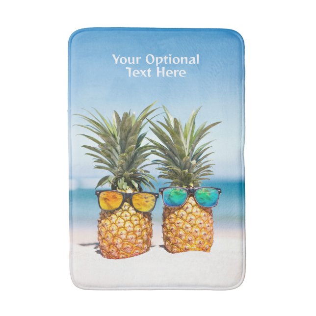 Angepasste Text-Beach-Ananas Badematte (Vorderseite Vertikal)