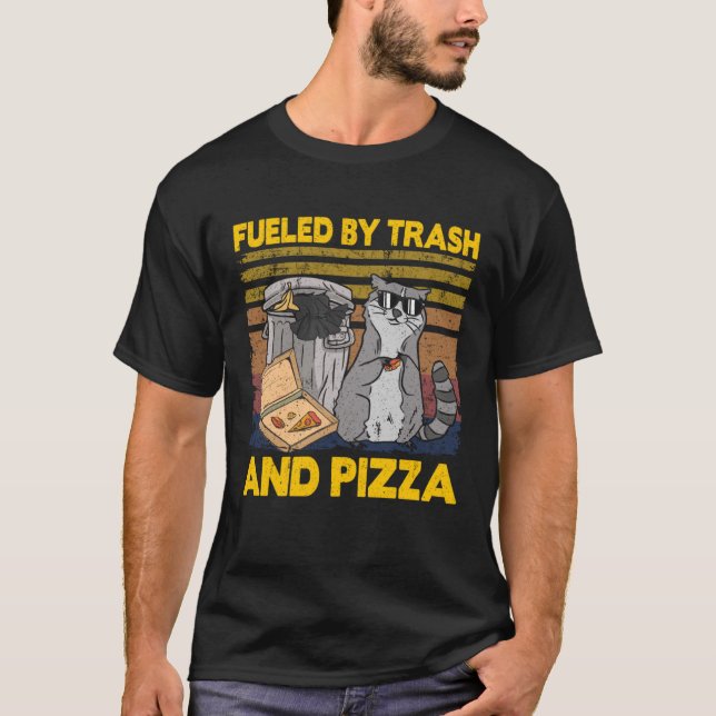Angeregt durch Müll und Pizza Raccoon Pullover Hoo (Vorderseite)
