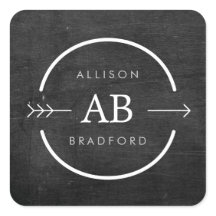 ANGESAGT- & EDGY-MONOGRAM-LOGO mit ARROW auf SCHWA