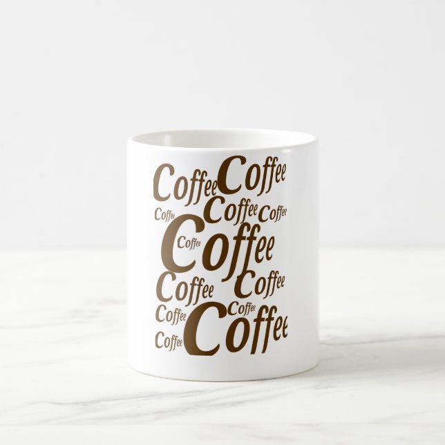 Angetrieben von Kaffee – Morgenmotivation Kaffeetasse (Mittel)
