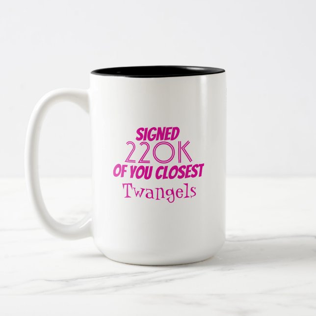 Angie-KAUFVERTRAG Kasten-Petitions-Tasse Zweifarbige Tasse (Links)