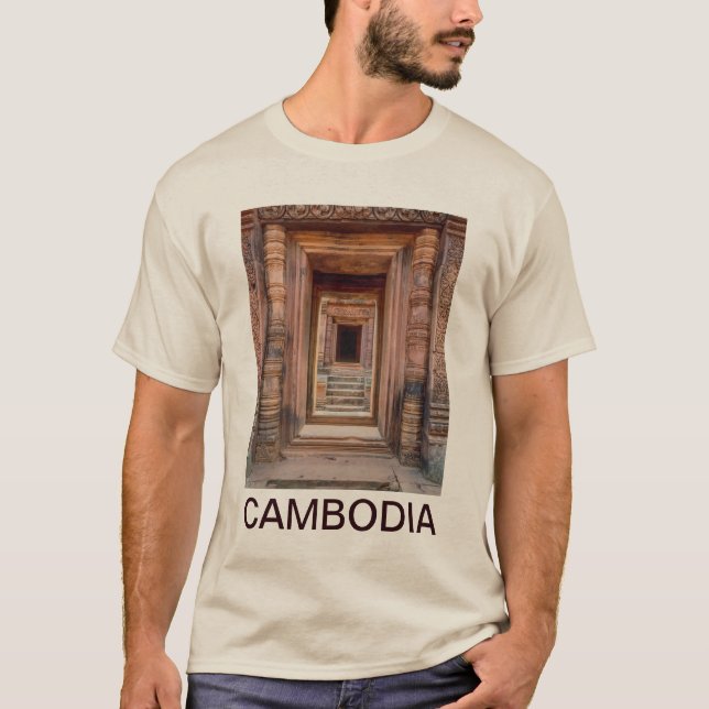 Angkor Wat Entryway, Kambodscha T-Shirt (Vorderseite)