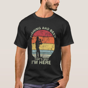 Angler beim Fischen und Bier für Fischer T-Shirt