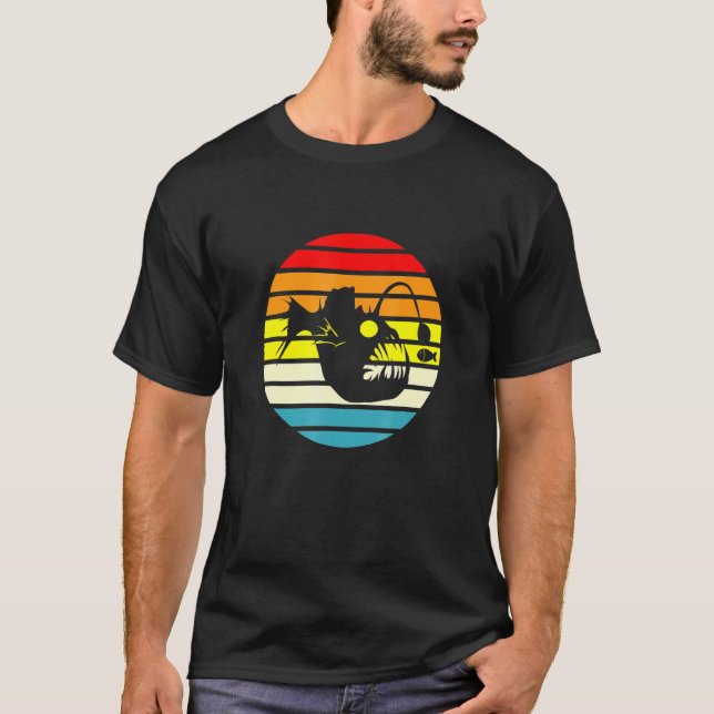 Anglerfisch frisst Köder -- Retro Vintage Tiefsee  T-Shirt (Vorderseite)