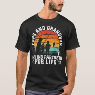 Anglerfreunde Opa und Enkel beim Fischen T-Shirt