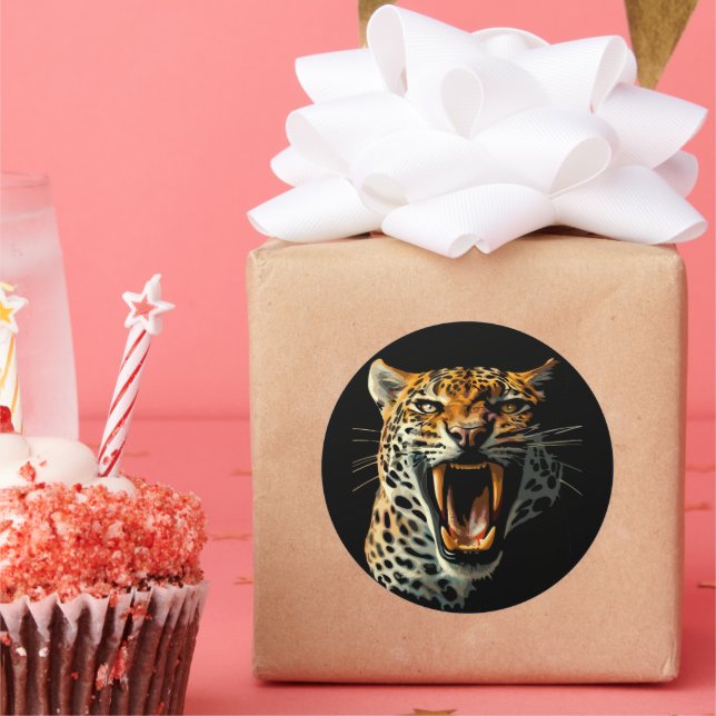 Angriffskopf von Leopard Runder Aufkleber (Party)
