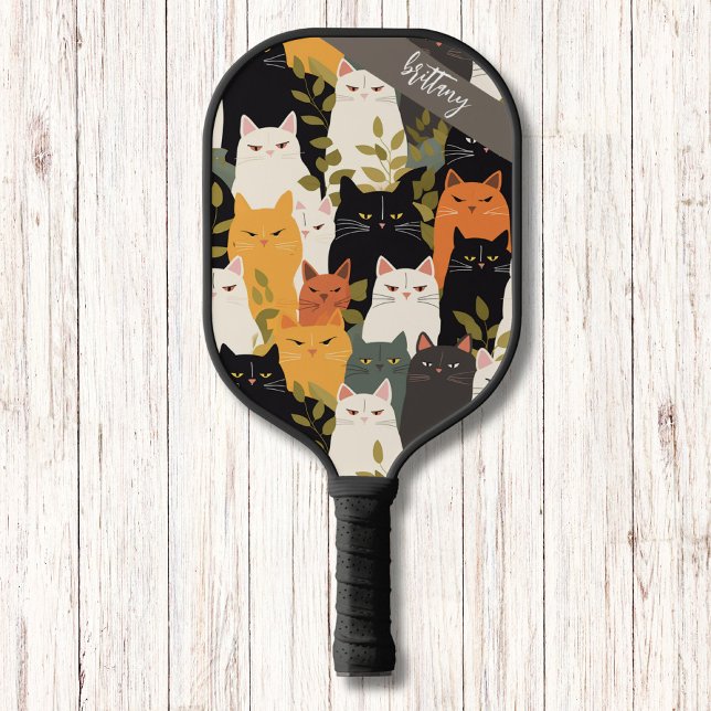 Angry Cats Muster Modernes Monogramm Pickleball Schläger (Von Creator hochgeladen)