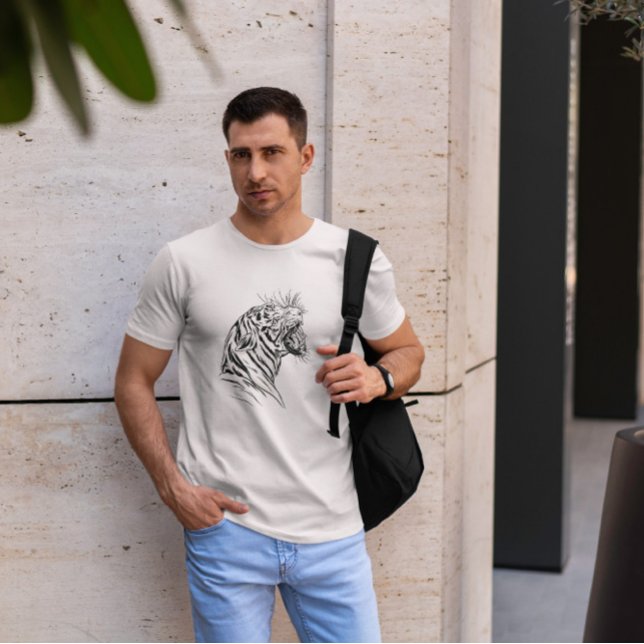 Angry Tiger Head Hand Drawing T-Shirt (Von Creator hochgeladen)