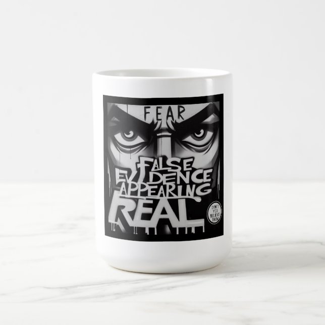 ANGST - Falsche Beweise erscheinen real Kaffeetasse (Mittel)