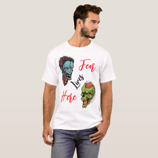 Angst lebt hier – Gruseliges Design Herren T-Shirt