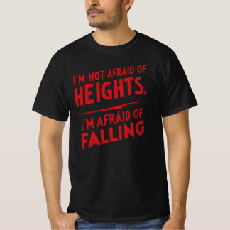 Angst vor dem Fall: Ein Typografie-Design T-Shirt