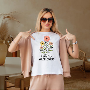 Anheben wilder Blume T-Shirt