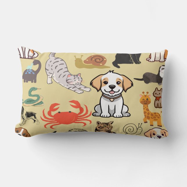 Animal Kingdom Cuddle: Critter Crew Lumbar Pillow Lendenkissen (Vorderseite)