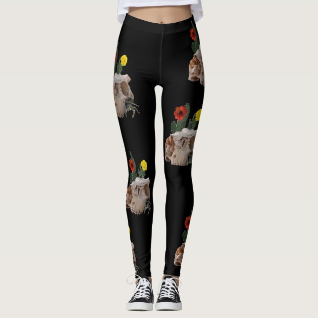Animal Skull, Cactus, Flowers, and a Cute Spider Leggings (Vorderseite)