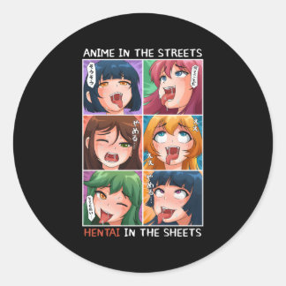 Anime in den Blättern Runder Aufkleber