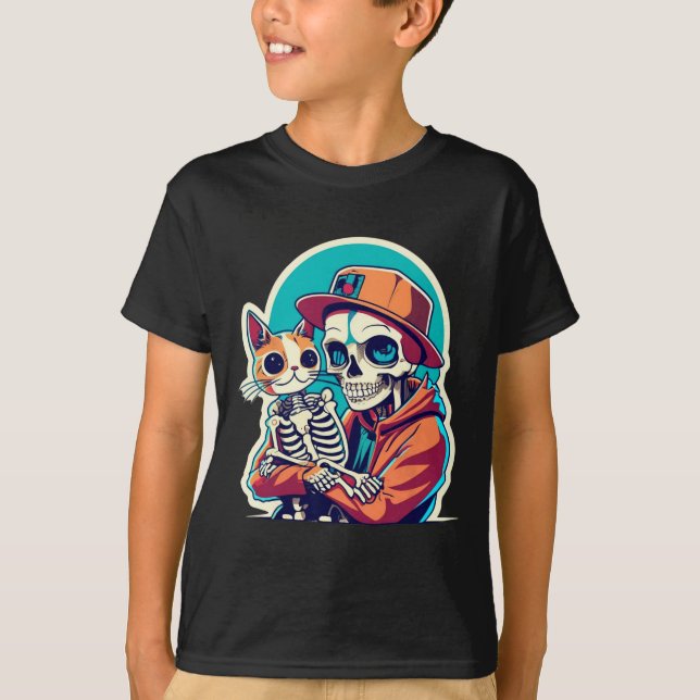 Anime Skeleton Holding a Cat Shirt Lazy Halloween (Vorderseite)