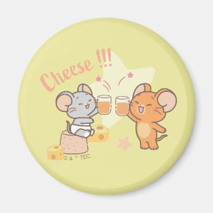 Anime Tuffy und Jerry Cheers zu Käse Magnet