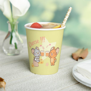 Anime Tuffy und Jerry Cheers zu Käse Pappbecher