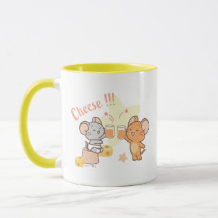 Anime Tuffy und Jerry Cheers zu Käse Tasse