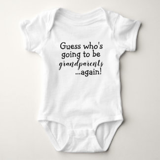 Ankündigung Baby Outfit Strampler