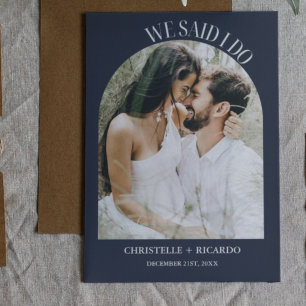 Ankündigung der Elegance Arch Navy Blue Elopement