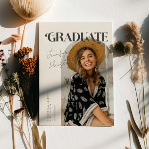 Ankündigung des Graduate Retro Cream Arch Abschlus