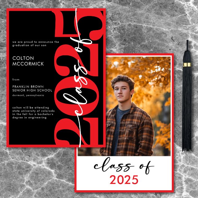 Ankündigung des modernen Abschlusses der Roten Typ (Modern Red Typography Graduation Announcement)