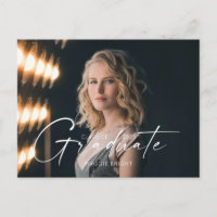 Ankündigung eines Hochschulabsolventen 2023 in ein