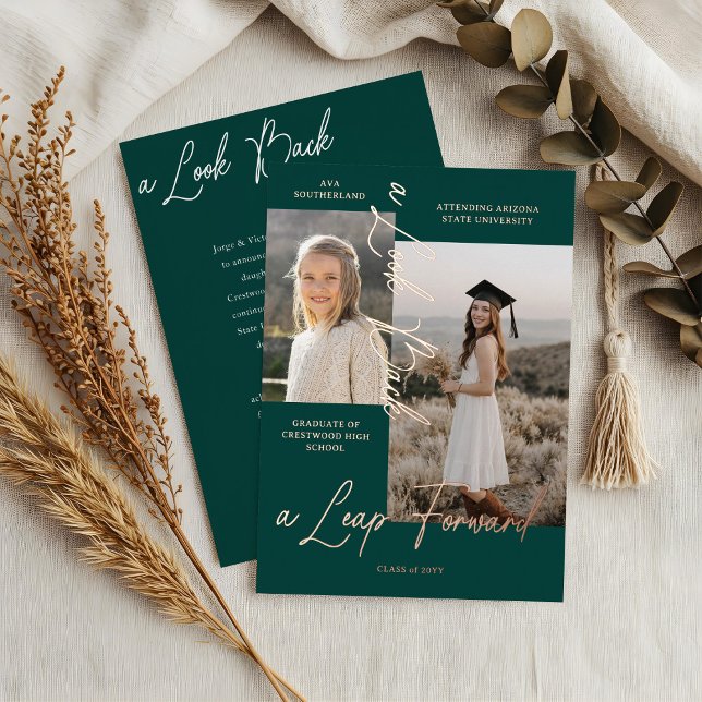 Ankündigung von Abschluss Then & Now Fotocollage (Graduation Then & Now Photo Collage Green Announcement)