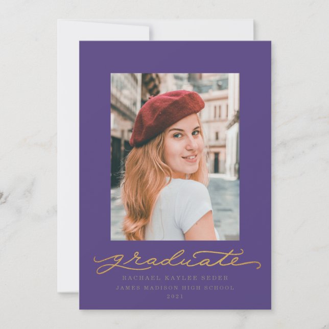 Ankündigung von Abschlüssen für lila und Goldene S (Vorderseite)